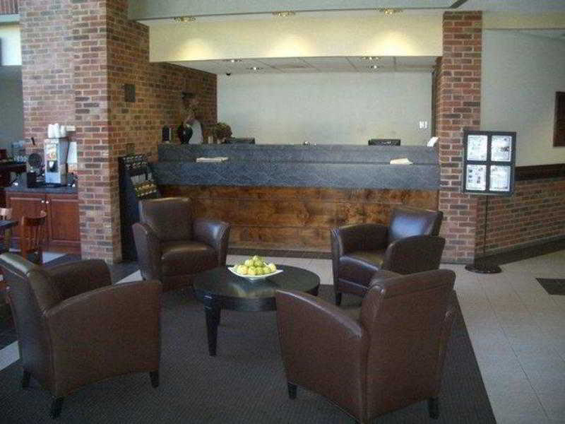 Western Danbury/bethel Hotel